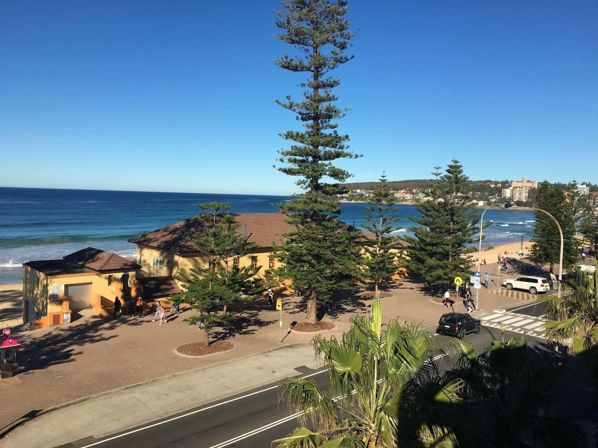 Manly Surfside Holiday Apartments Exteriör bild